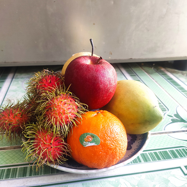 Combo mâm ngũ quả và hoa mai tím